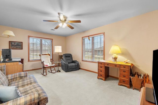 2000 LILAC LANE, Stevens Point, WI 54482