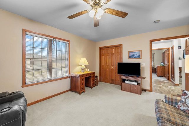 2000 LILAC LANE, Stevens Point, WI 54482