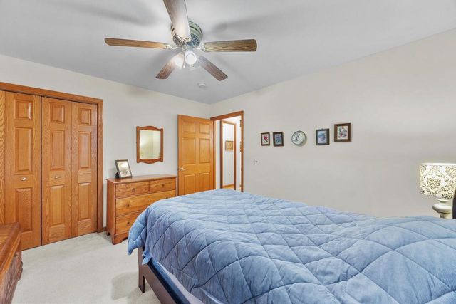 2000 LILAC LANE, Stevens Point, WI 54482