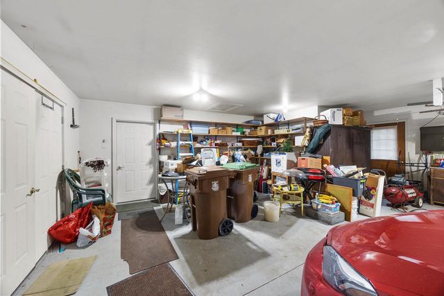 2000 LILAC LANE, Stevens Point, WI 54482