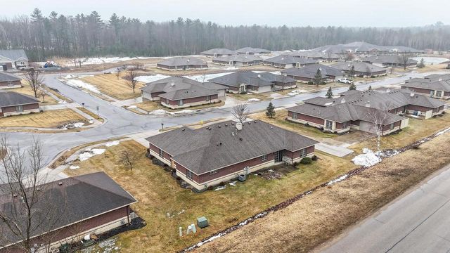 2000 LILAC LANE, Stevens Point, WI 54482