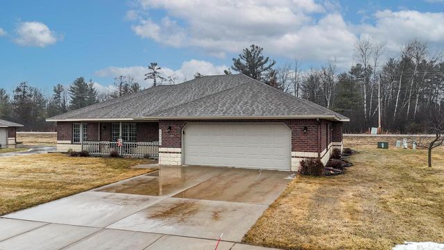 2000 LILAC LANE, Stevens Point, WI 54482