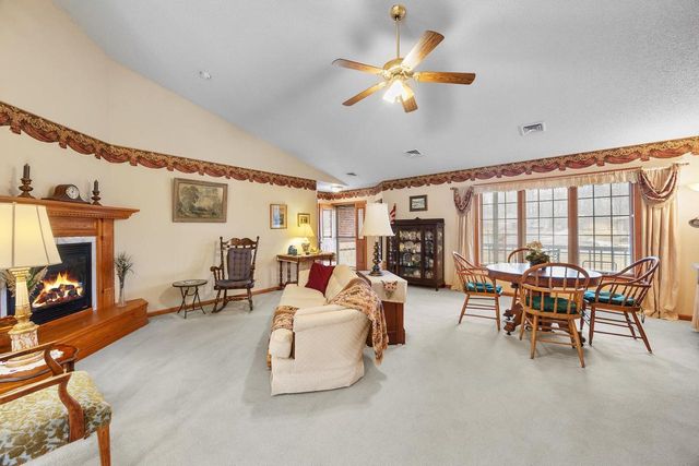 2000 LILAC LANE, Stevens Point, WI 54482