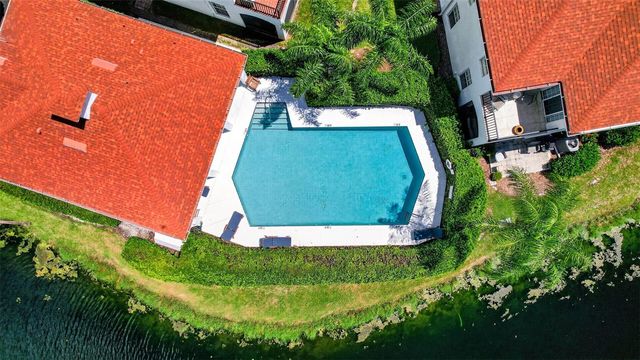 10324 SAVILLE ROWE LANE, Tampa, FL 33626