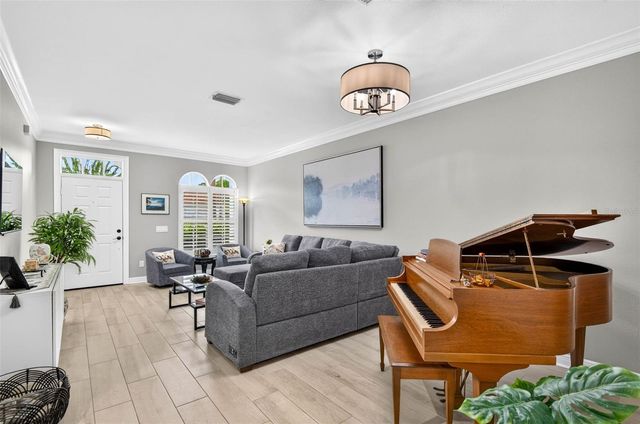 10324 SAVILLE ROWE LANE, Tampa, FL 33626