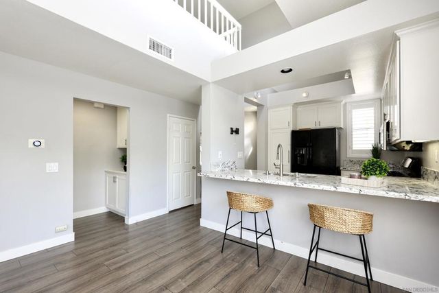 3140 Castelar Court 202, Corona, CA 92882