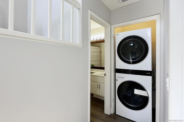 3140 Castelar Court 202, Corona, CA 92882