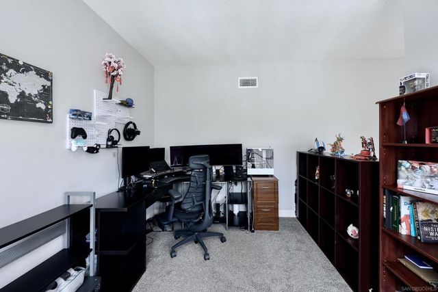 3140 Castelar Court 202, Corona, CA 92882