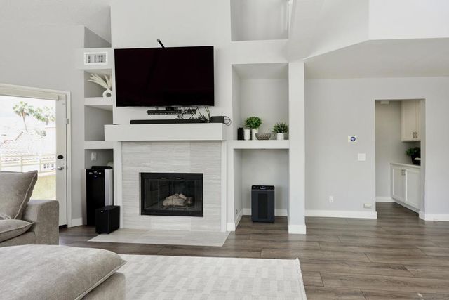 3140 Castelar Court 202, Corona, CA 92882