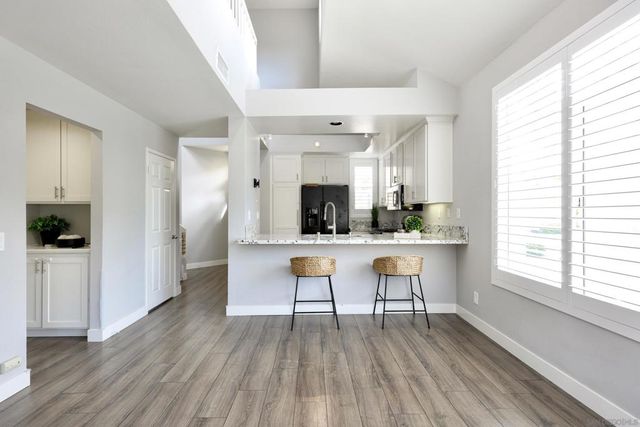 3140 Castelar Court 202, Corona, CA 92882