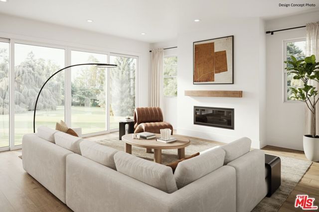 7836 Dunbarton Avenue, Los Angeles, CA 90045