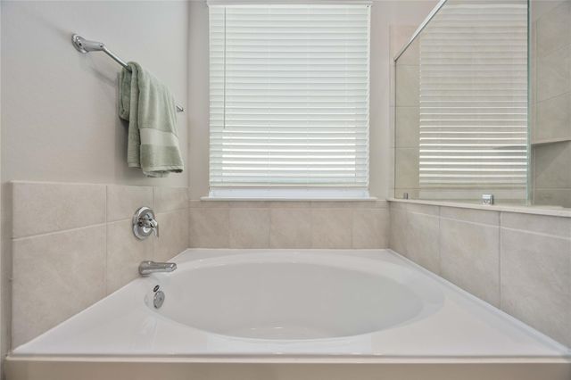 19319 Palfrey Prairie Trail, Tomball, TX 77377