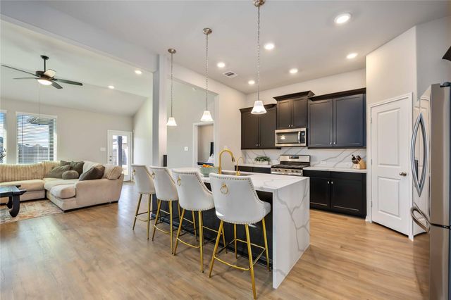 19319 Palfrey Prairie Trail, Tomball, TX 77377