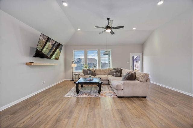 19319 Palfrey Prairie Trail, Tomball, TX 77377