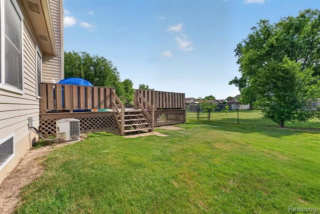 27681 Mill Creek Drive, Brownstown, MI 48183