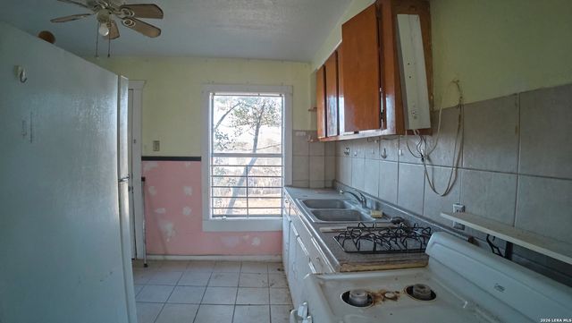 413 Natalen, San Antonio, TX 78209