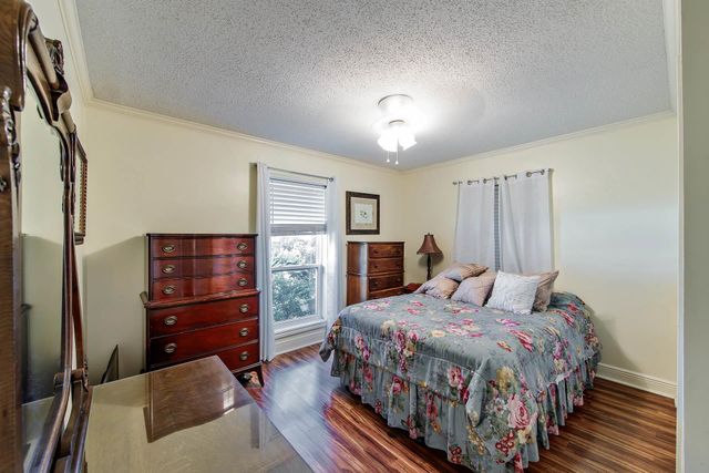 102 East Oaklawn Drive, Thibodaux, LA 70301