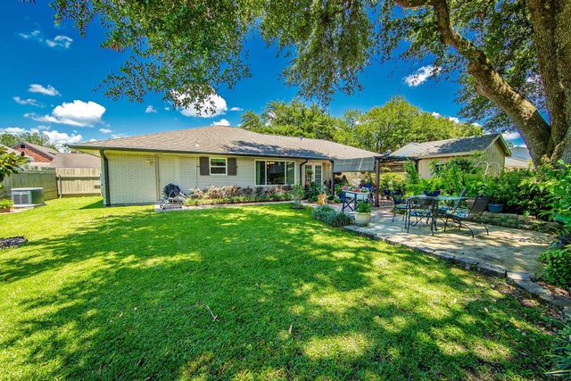 102 East Oaklawn Drive, Thibodaux, LA 70301