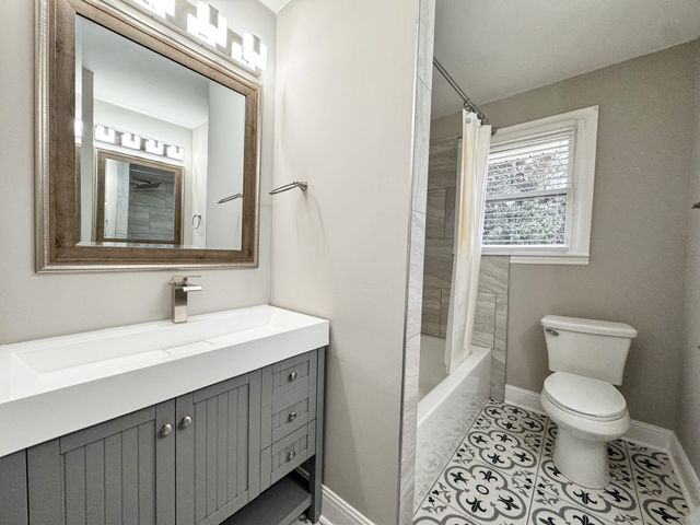 303 Nawakwa Trl, Madison, TN 37115