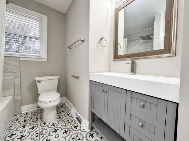 303 Nawakwa Trl, Madison, TN 37115