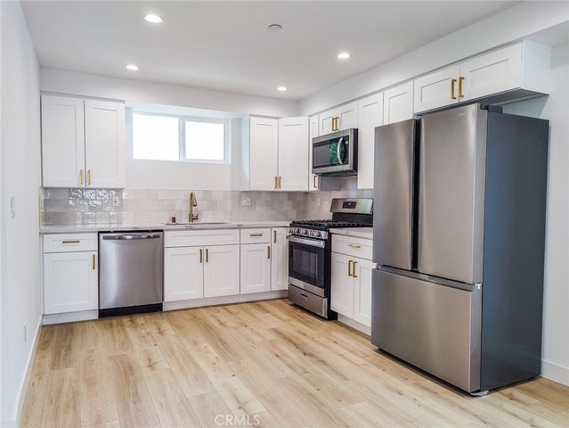 3811 Exposition Street 2, Los Angeles, CA 90016