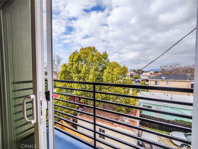 3811 Exposition Street 2, Los Angeles, CA 90016