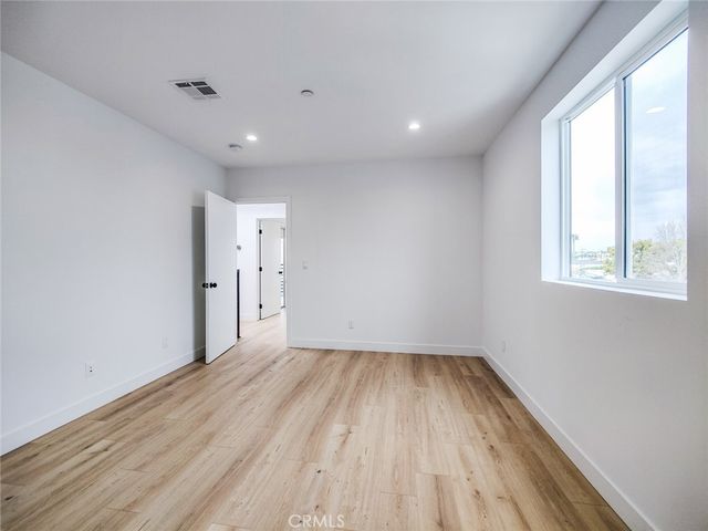 3811 Exposition Street 2, Los Angeles, CA 90016