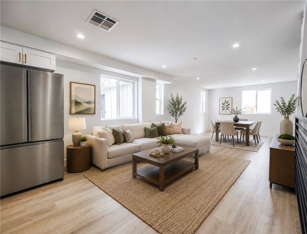 3811 Exposition Street 2, Los Angeles, CA 90016