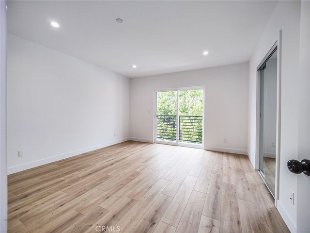 3811 Exposition Street 2, Los Angeles, CA 90016