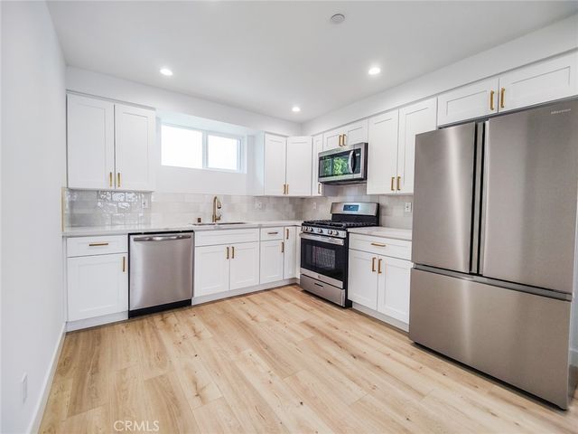 3811 Exposition Street 2, Los Angeles, CA 90016