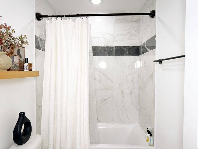 712 Barkwood Ct, Boiling Springs, SC 29316