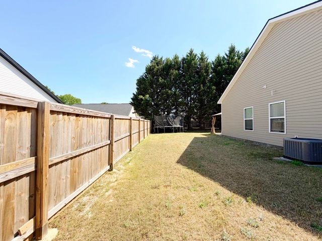 712 Barkwood Ct, Boiling Springs, SC 29316