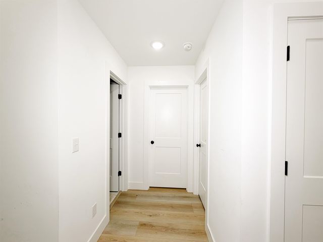 712 Barkwood Ct, Boiling Springs, SC 29316