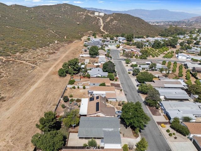 24835 Split Rail, Wildomar, CA 92595