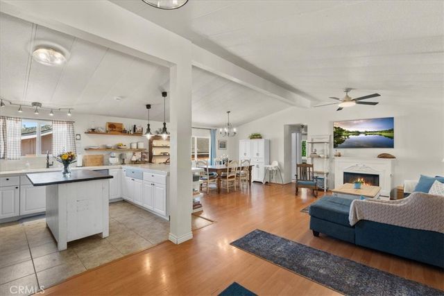 24835 Split Rail, Wildomar, CA 92595
