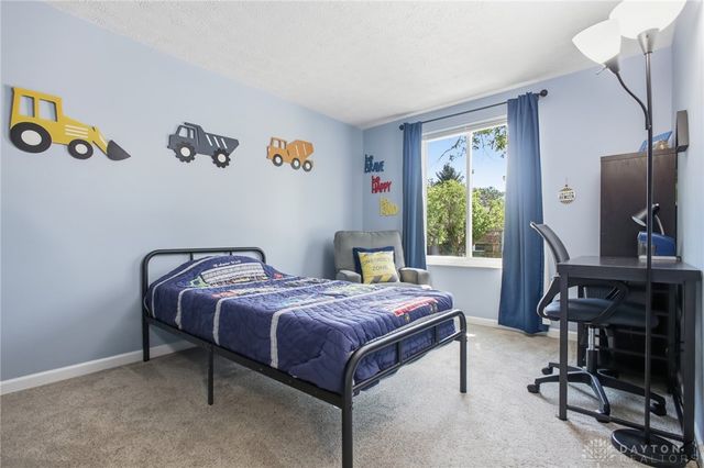 1835 Statehouse Court, Sugarcreek Twp, OH 45305