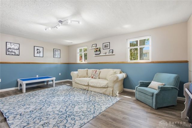 1835 Statehouse Court, Sugarcreek Twp, OH 45305