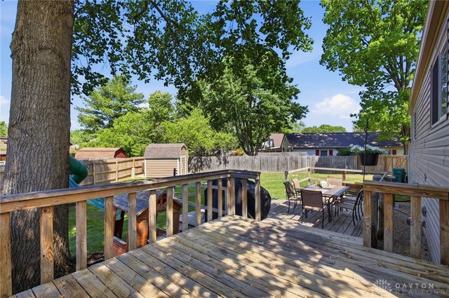 1835 Statehouse Court, Sugarcreek Twp, OH 45305