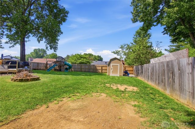 1835 Statehouse Court, Sugarcreek Twp, OH 45305