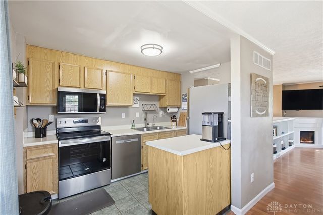 1835 Statehouse Court, Sugarcreek Twp, OH 45305