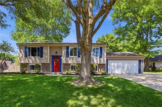 1835 Statehouse Court, Sugarcreek Twp, OH 45305