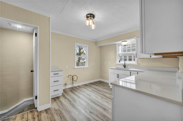 2217 E 32nd Street, Lorain, OH 44055