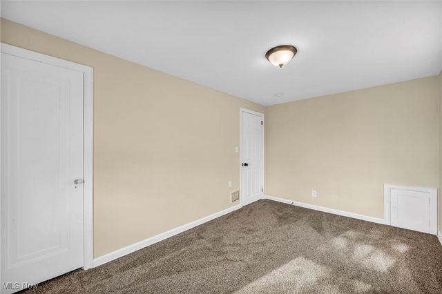 2217 E 32nd Street, Lorain, OH 44055