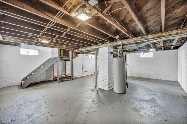 2217 E 32nd Street, Lorain, OH 44055