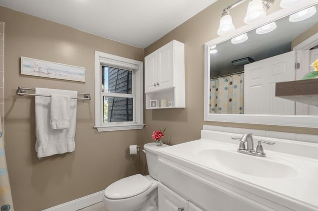 239 Dorchester St 3, Boston, MA 02127