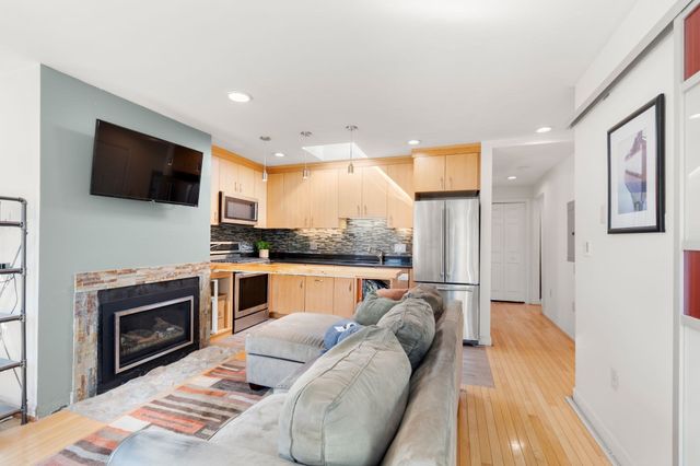 239 Dorchester St 3, Boston, MA 02127