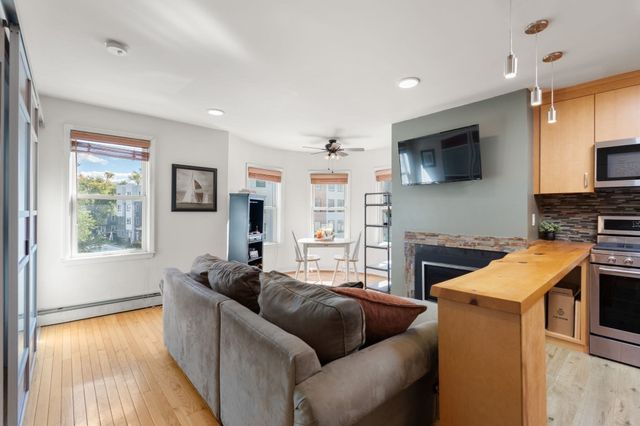 239 Dorchester St 3, Boston, MA 02127