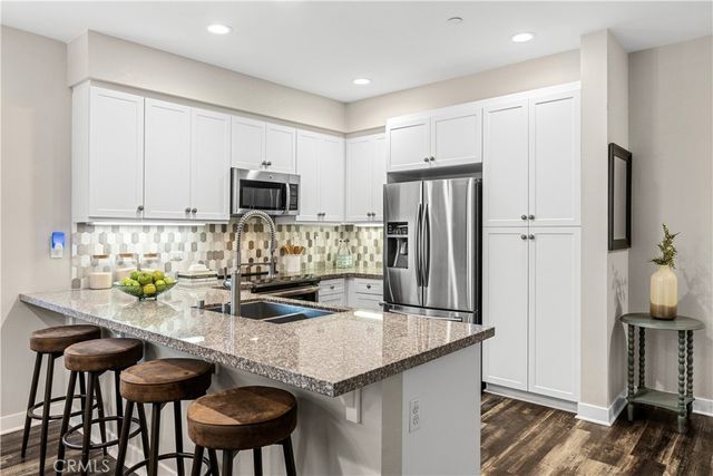 619 West Foothill Boulevard 50, Glendora, CA 91741