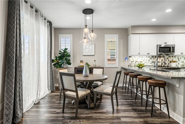 619 West Foothill Boulevard 50, Glendora, CA 91741