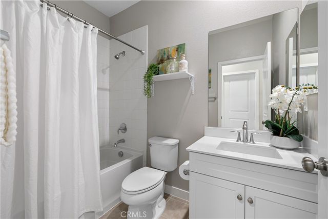 619 West Foothill Boulevard 50, Glendora, CA 91741